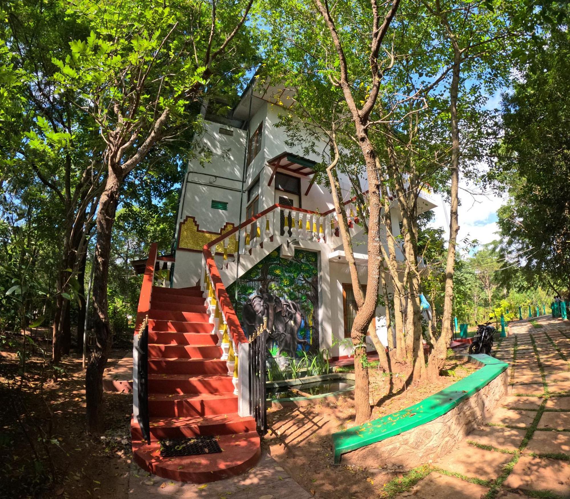 Spice Village Hotel & Restaurant Habarana Exterior foto