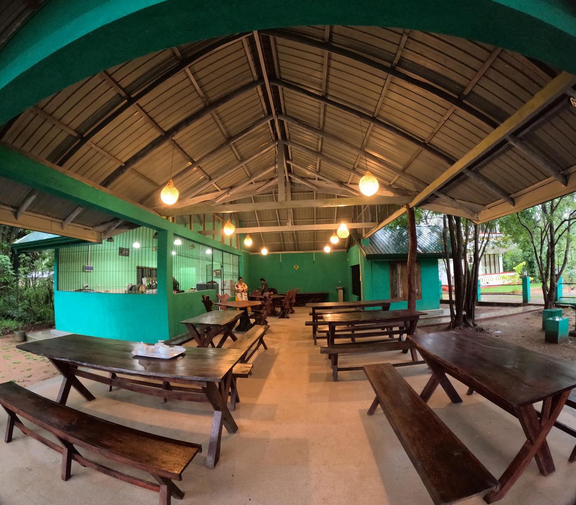 Spice Village Hotel & Restaurant Habarana Exterior foto
