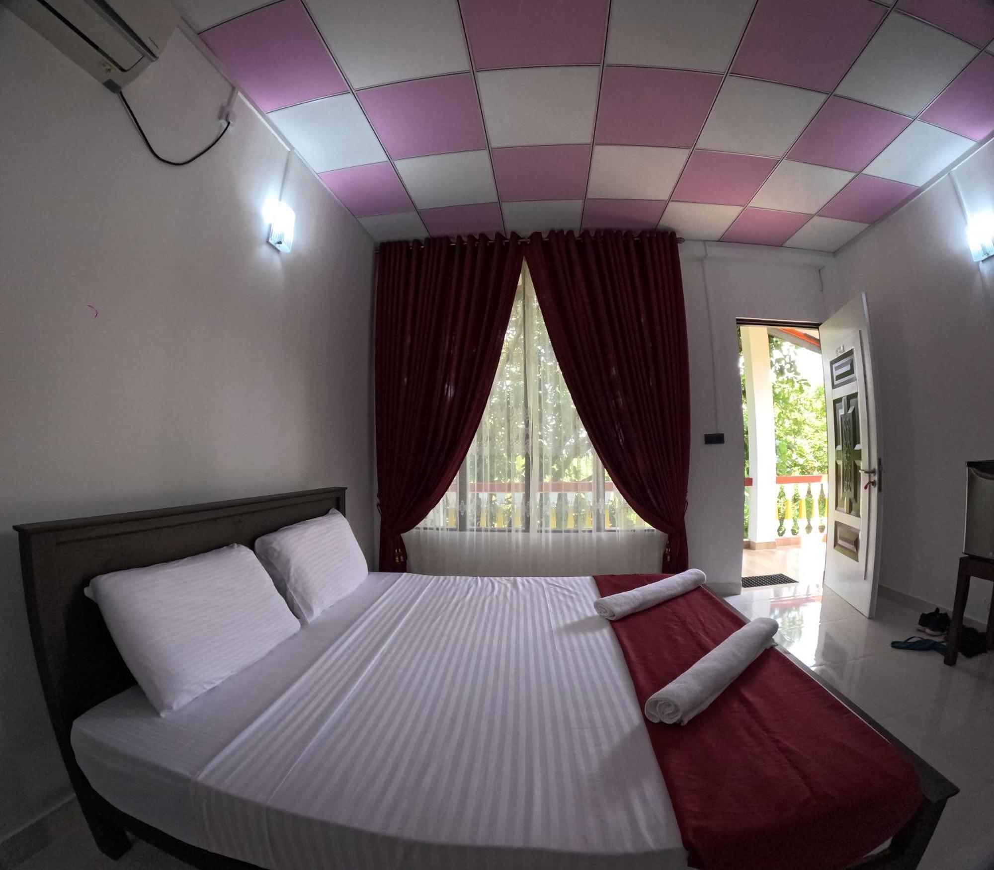 Spice Village Hotel & Restaurant Habarana Exterior foto