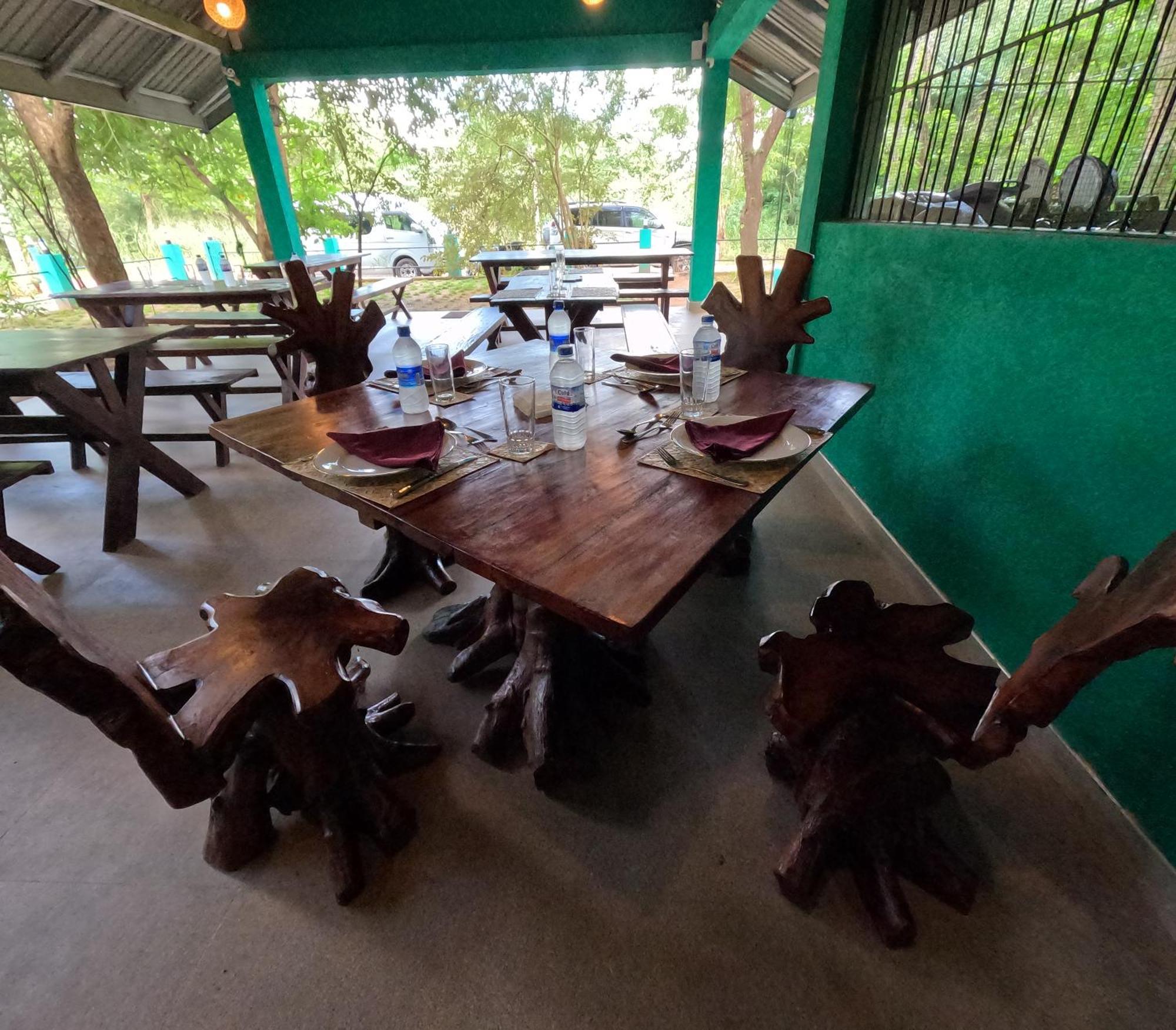 Spice Village Hotel & Restaurant Habarana Exterior foto