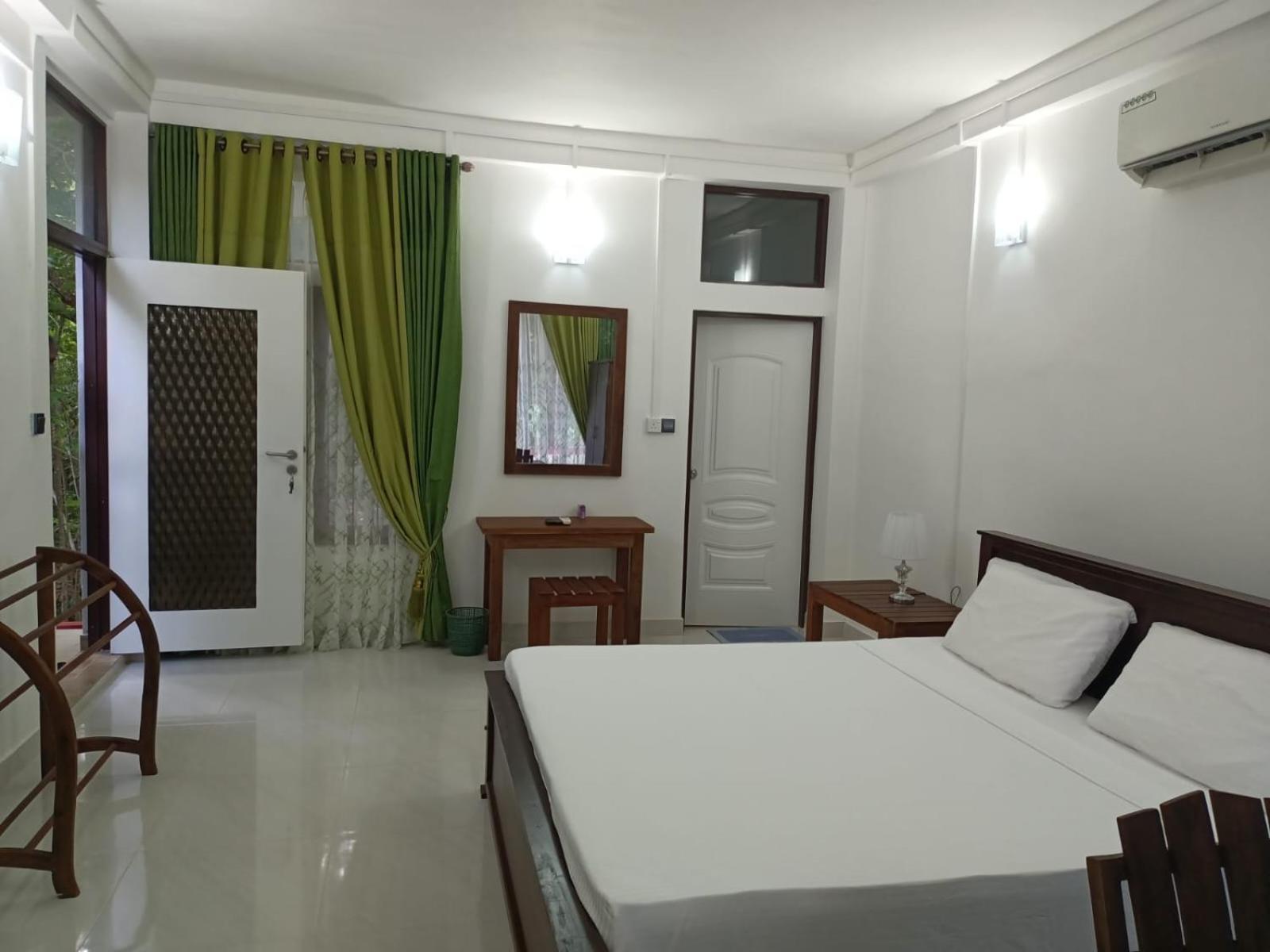 Spice Village Hotel & Restaurant Habarana Exterior foto